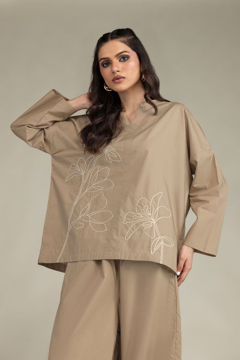 https://us.khaadi.com/dw/image/v2/BJTG_PRD/on/demandware.static/-/Sites-khaadi-master-catalog/default/dw27b4af67/images/hi-res/3-26-201-a-h2_multi_1.jpg?sw=800&sh=1200