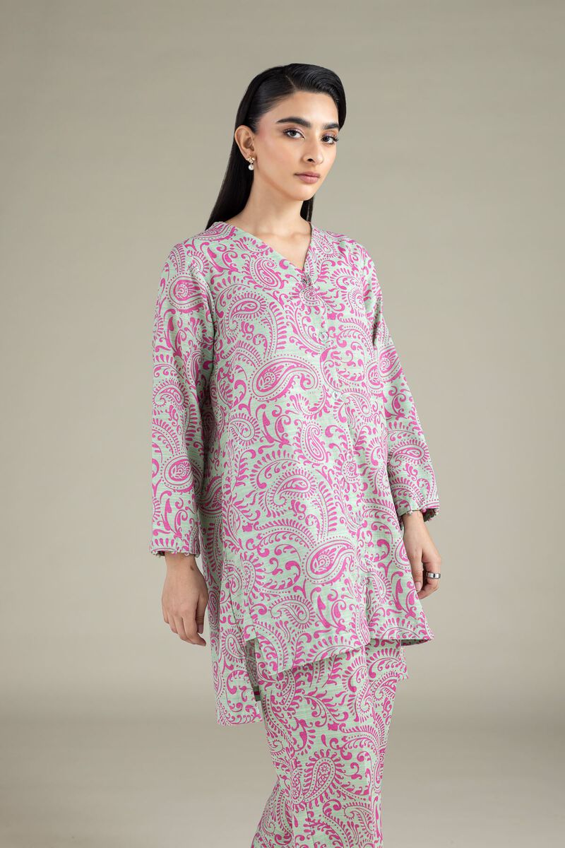https://us.khaadi.com/dw/image/v2/BJTG_PRD/on/demandware.static/-/Sites-khaadi-master-catalog/default/dw27dc03c1/images/hi-res/25-04ex14-07ta_multi_1.jpg?sw=800&sh=1200