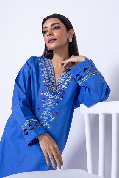  | Kurta | Embroidered | USD 30.00