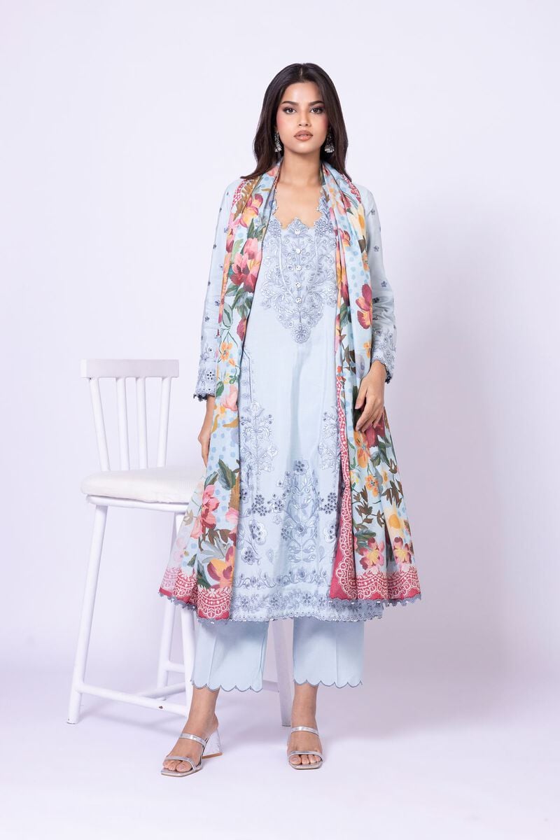 https://us.khaadi.com/dw/image/v2/BJTG_PRD/on/demandware.static/-/Sites-khaadi-master-catalog/default/dw2936a85d/images/hi-res/drsn04c_multi_1.jpg?sw=800&sh=1200