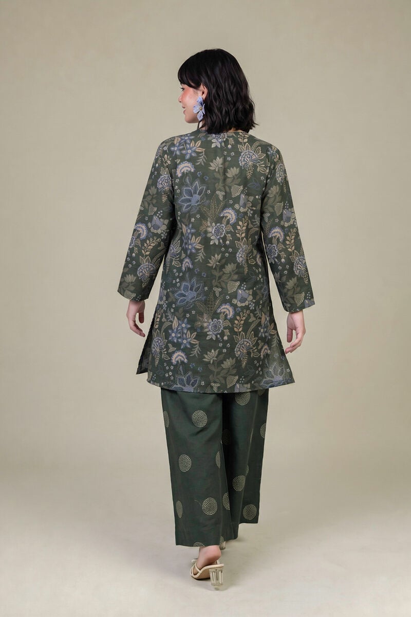 Printed | Light Khaddar | Tailored 2 Piece | USD 45.00