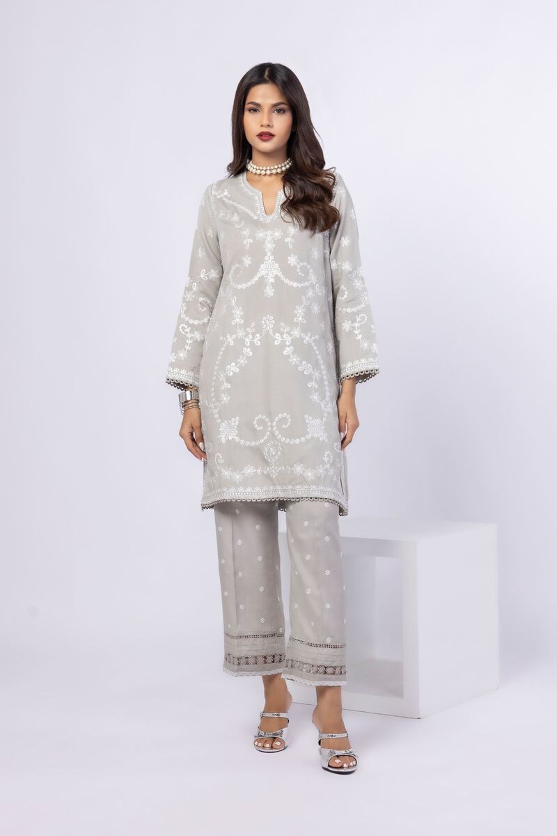 https://us.khaadi.com/dw/image/v2/BJTG_PRD/on/demandware.static/-/Sites-khaadi-master-catalog/default/dw29fdecbd/images/hi-res/25-05s25-07tb_multi_1.jpg?sw=800&sh=1200