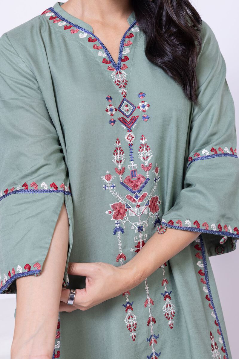 Embroidered | Dull Raw Silk | Kurta | USD 35.00