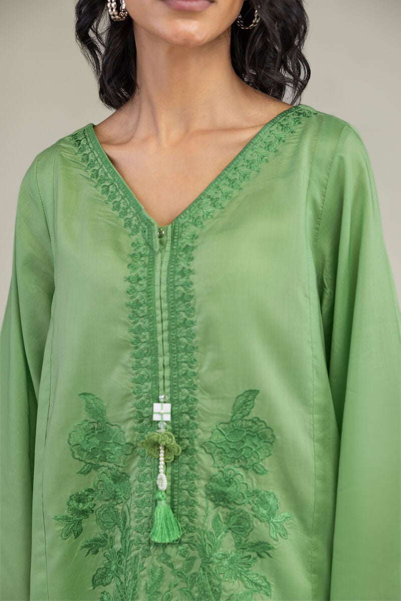 Embroidered | Lyocell | Green V-Neck Kurta | USD 40.00