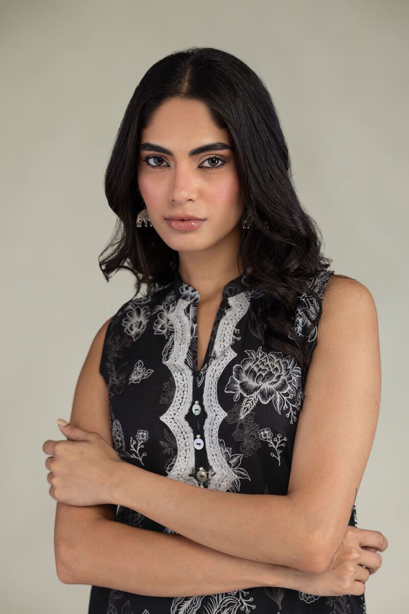 Embroidered | Cambric | Black Cambric Kurta | USD 40.00