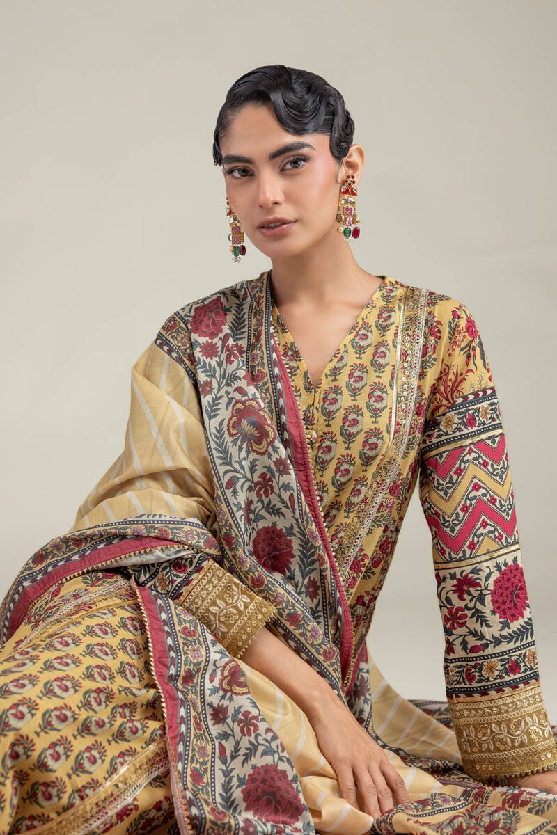 https://us.khaadi.com/dw/image/v2/BJTG_PRD/on/demandware.static/-/Sites-khaadi-master-catalog/default/dw2c25da74/images/hi-res/2-26-305-c-d1_multi_1.jpg?sw=800&sh=1200