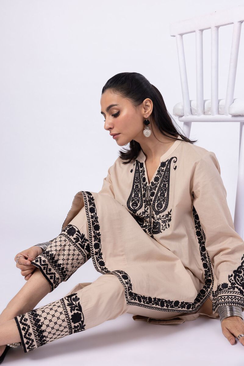 Embroidered | Cambric | Kurta | null