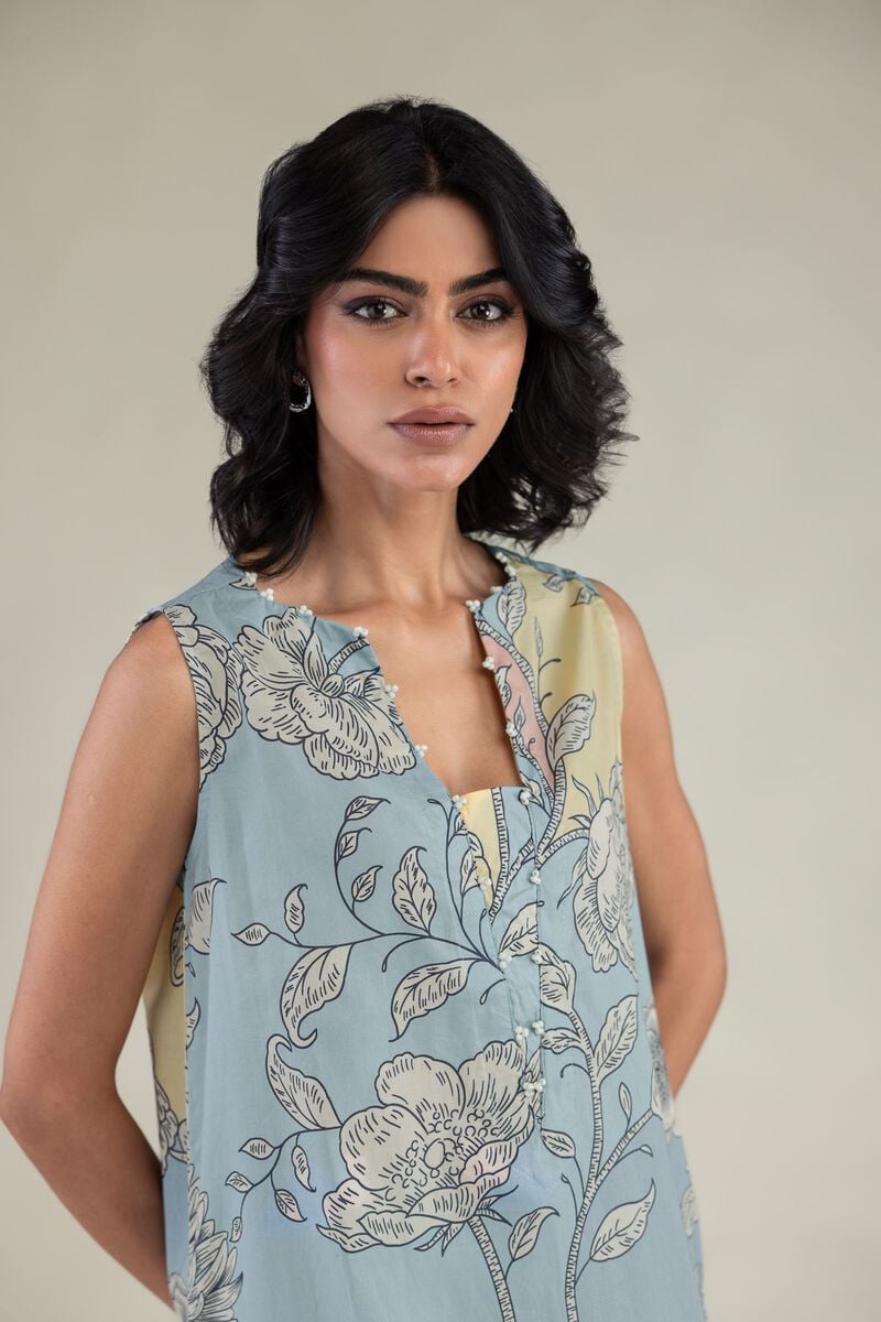 Embroidered | Cambric | Floral Sleeveless Kurta | USD 35.00
