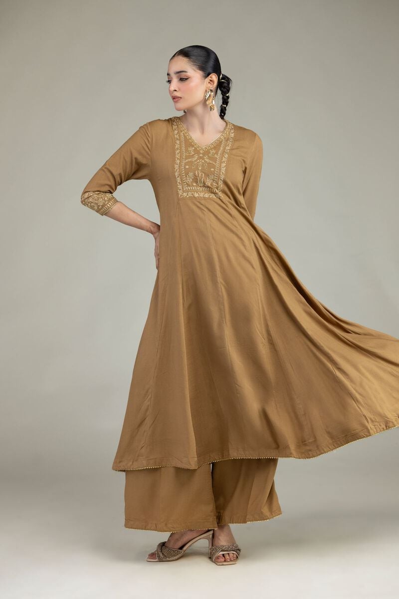 Embroidered | Raw Silk | V-Neck Silk Kurta | USD 60.00
