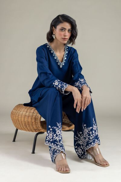Embroidered | Heavy Blended Viscose | Floral Scalloped Kurta | USD 35.00