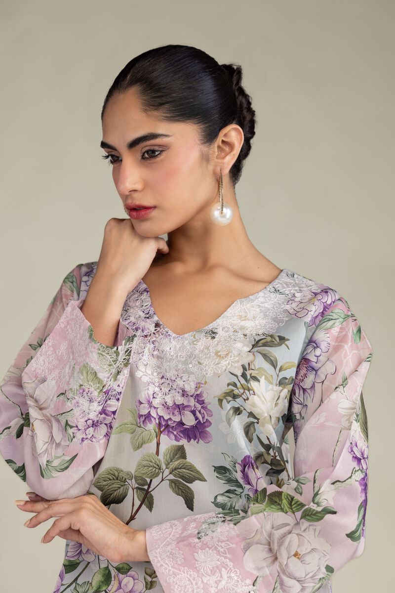 Embroidered | Blended Viscose | Floral Viscose Kurta | USD 55.00