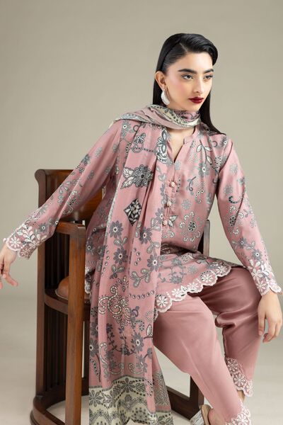 Embroidered | Raw Silk | Kurta | USD 45.00