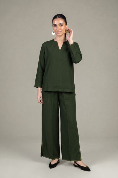 Dyed | Crepe | Solid Crepe Trousers | USD 35.00