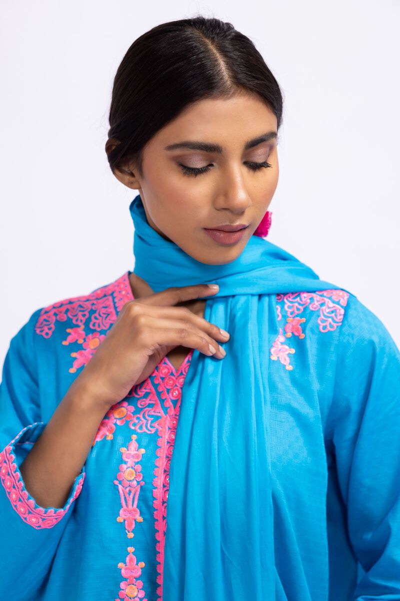  | Dupatta | Embroidered | null