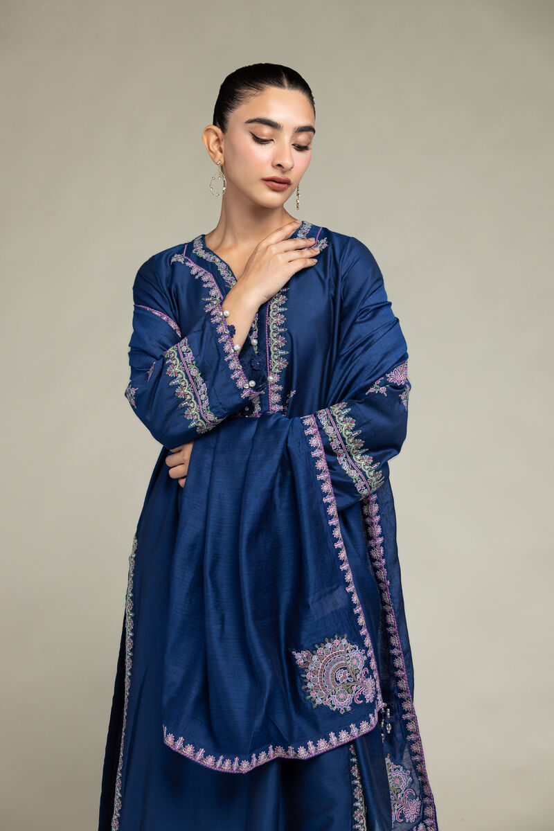https://us.khaadi.com/dw/image/v2/BJTG_PRD/on/demandware.static/-/Sites-khaadi-master-catalog/default/dw3088fff8/images/hi-res/2-26-303-c-b1_multi_1.jpg?sw=800&sh=1200