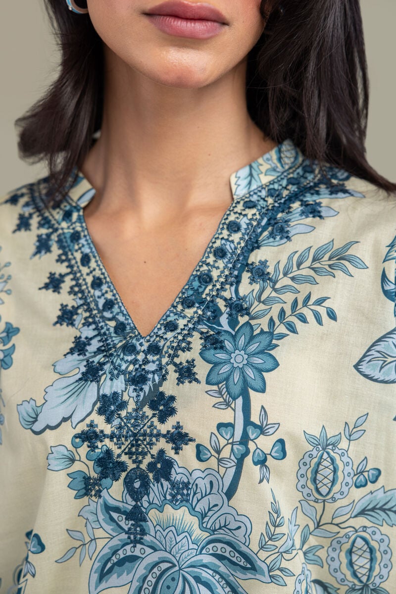 Embroidered | Cambric | Floral Cambric Kurta | USD 35.00