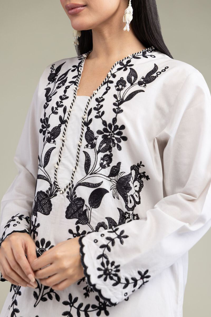 Embroidered | Cambric | Floral V-Neck Kurta | USD 35.00