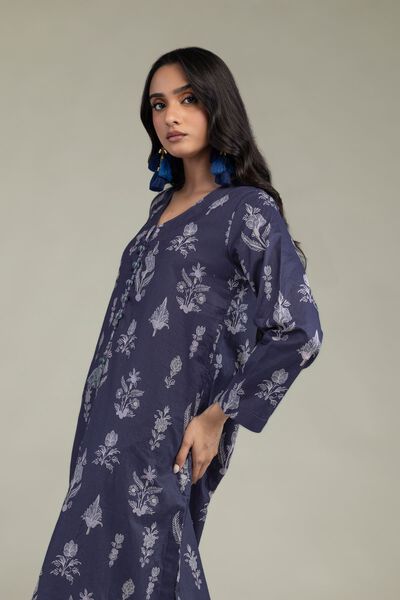 Embroidered | Cambric | Floral Navy Kurta | USD 35.00