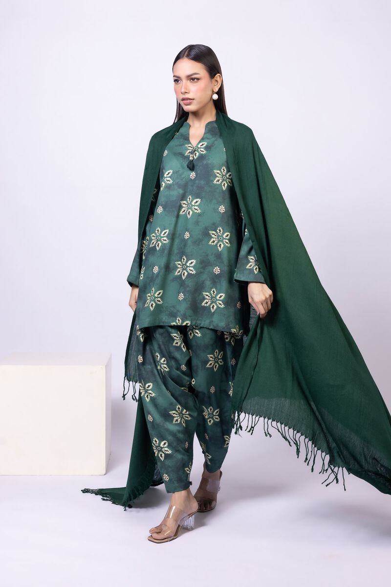 Dyed | Acrylic | Shawl | USD 15.00