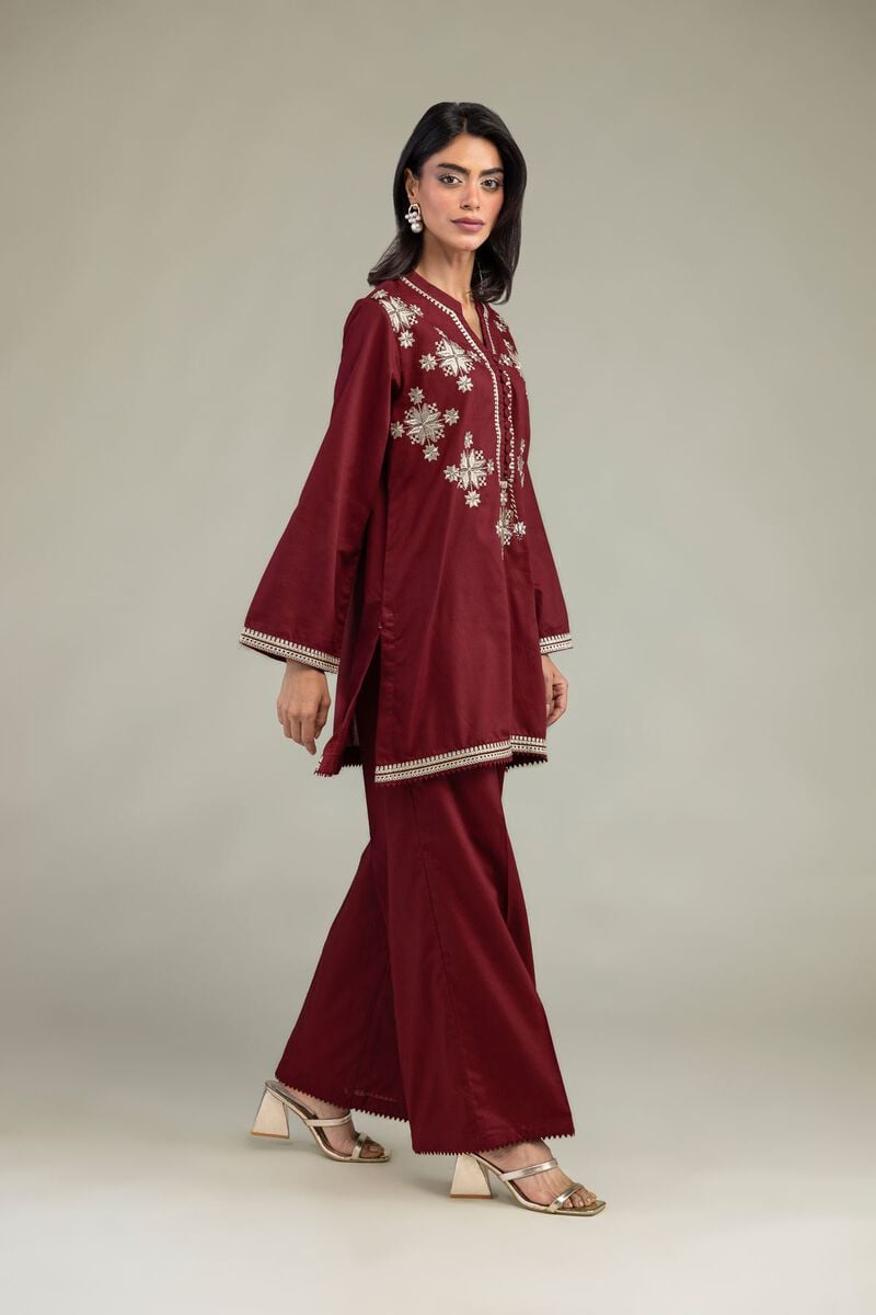 https://us.khaadi.com/dw/image/v2/BJTG_PRD/on/demandware.static/-/Sites-khaadi-master-catalog/default/dw32a78ea3/images/hi-res/r-1-26-120-b-g_multi_1.jpg?sw=800&sh=1200