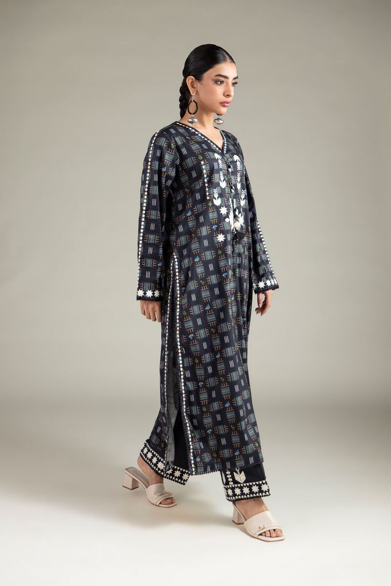 https://us.khaadi.com/dw/image/v2/BJTG_PRD/on/demandware.static/-/Sites-khaadi-master-catalog/default/dw34de9071/images/hi-res/1-26-104-b-e_multi_1.jpg?sw=800&sh=1200