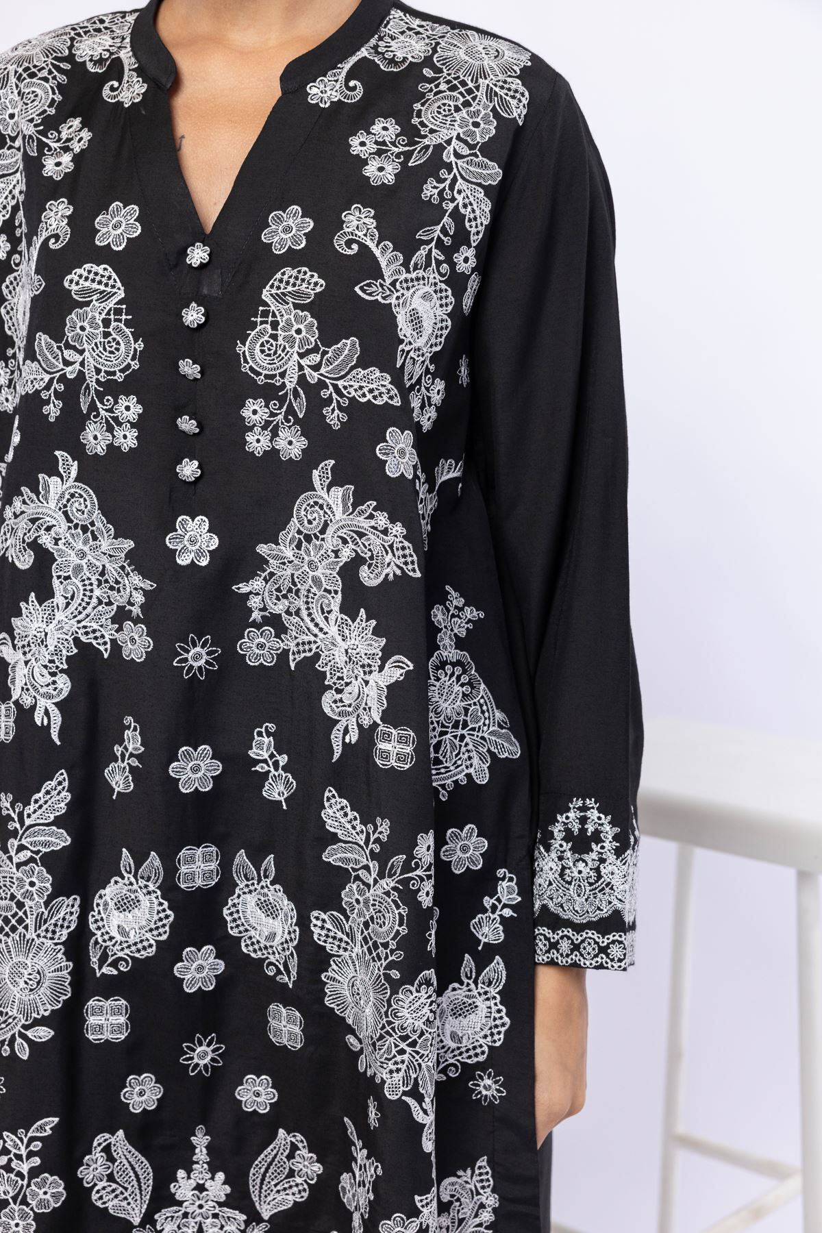 Buy Kurta | 0.0 N/A | 25-09-9S1-01TA-VG_MULTI | Khaadi United States