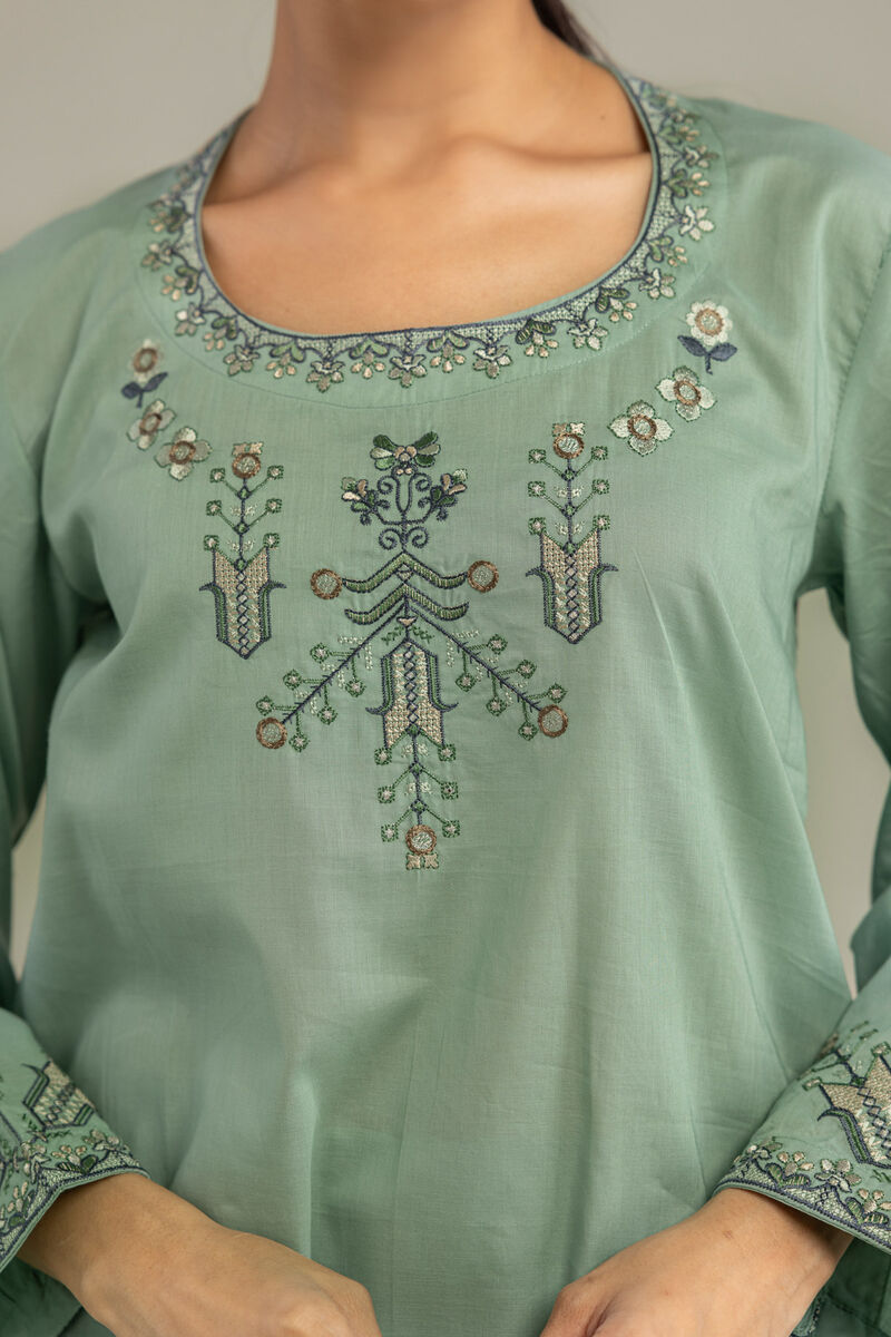 Embroidered | Cambric | Green Cambric Kurta | USD 40.00
