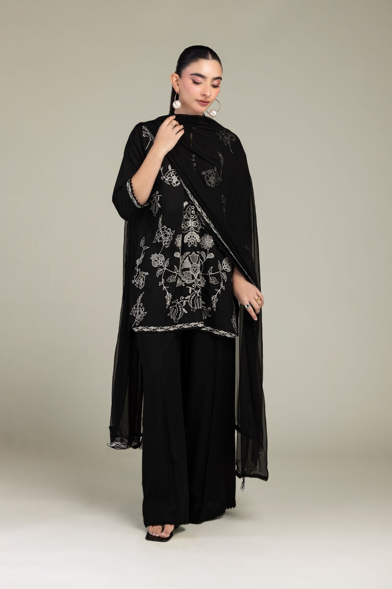 https://us.khaadi.com/dw/image/v2/BJTG_PRD/on/demandware.static/-/Sites-khaadi-master-catalog/default/dw361605b0/images/hi-res/2-26-308-b-h1_multi_1.jpg?sw=800&sh=1200