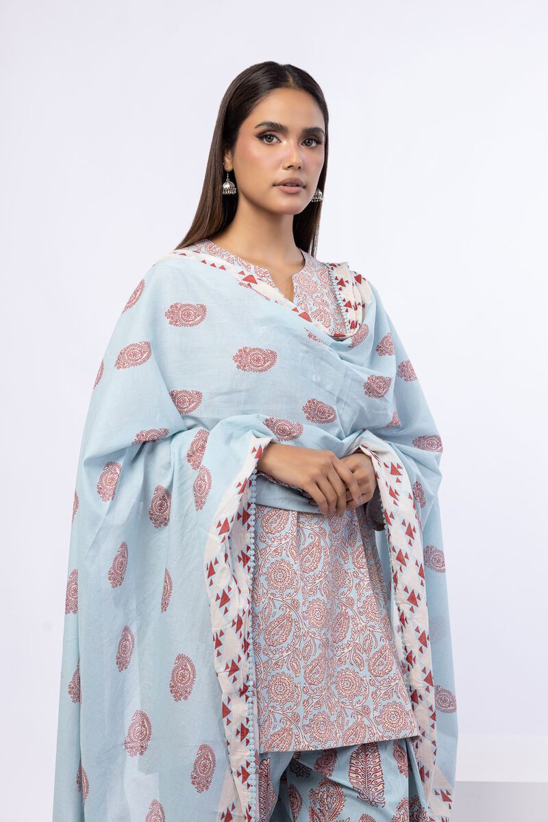 https://us.khaadi.com/dw/image/v2/BJTG_PRD/on/demandware.static/-/Sites-khaadi-master-catalog/default/dw3628f317/images/hi-res/25-07-7e3-07sb_multi_1.jpg?sw=800&sh=1200