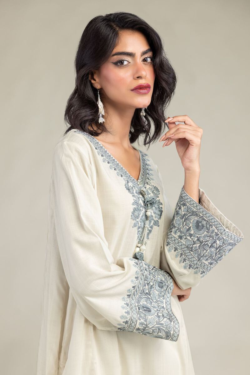 Embroidered | Raw Silk | Kurta | USD 60.00