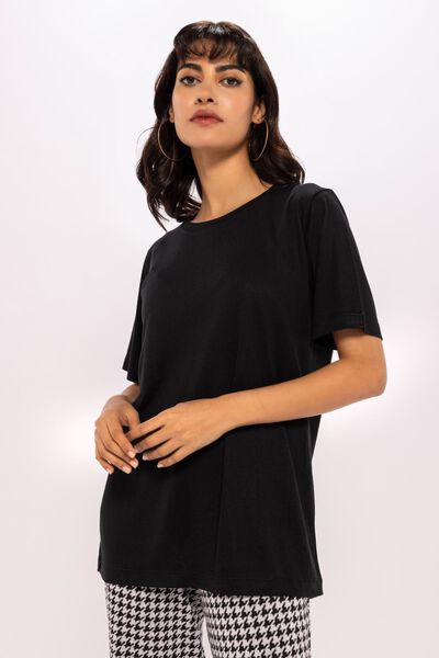 Round Neck T-shirt