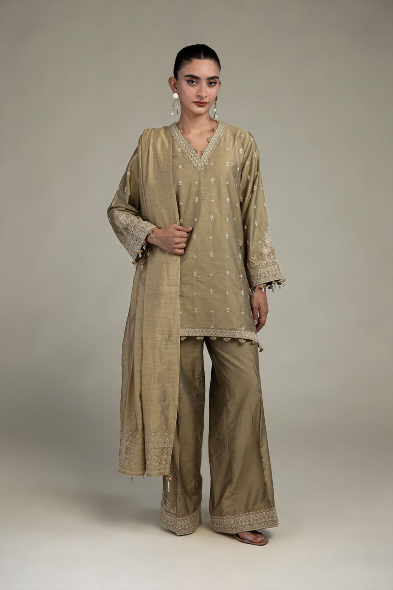 https://us.khaadi.com/dw/image/v2/BJTG_PRD/on/demandware.static/-/Sites-khaadi-master-catalog/default/dw3a65ca19/images/hi-res/2-26-303-a-j1_multi_1.jpg?sw=800&sh=1200
