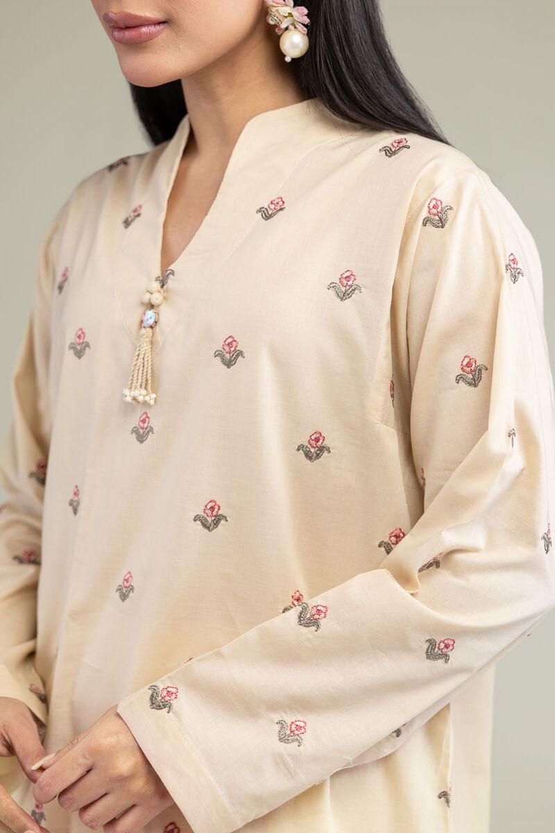 Embroidered | Cambric | Floral V-Neck Kurta | USD 35.00