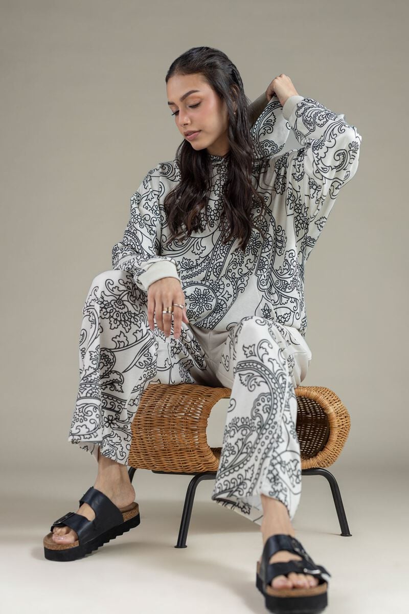  | HOODIE | USD 9.00