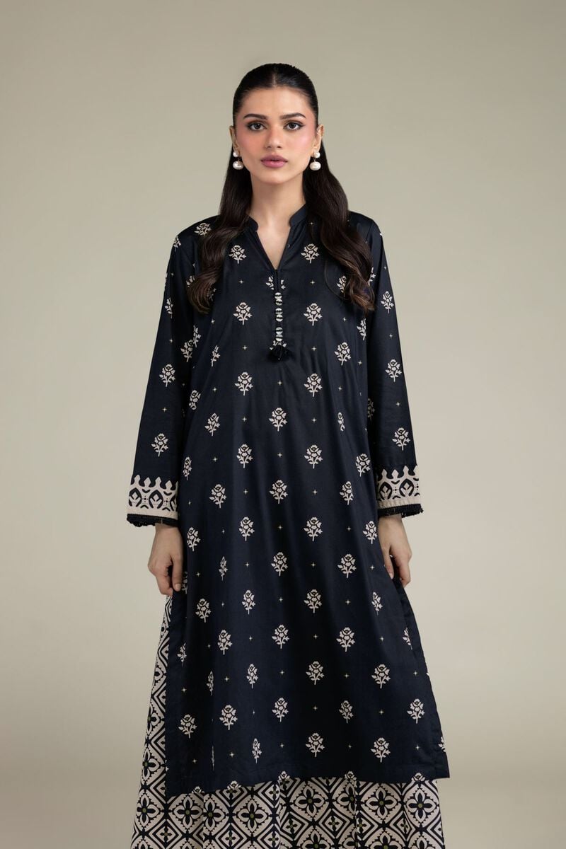 https://us.khaadi.com/dw/image/v2/BJTG_PRD/on/demandware.static/-/Sites-khaadi-master-catalog/default/dw3c39a845/images/hi-res/1-26-206-a-d1_multi_1.jpg?sw=800&sh=1200