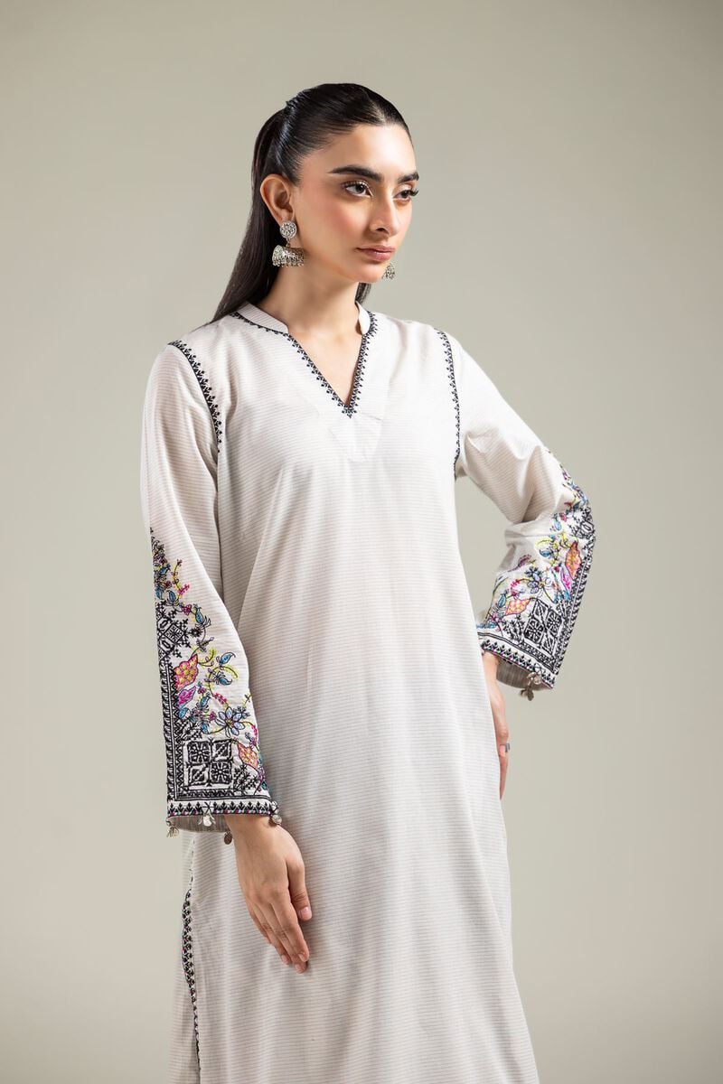 Embroidered | Mesuri | Off-White Longline Kurta | USD 45.00