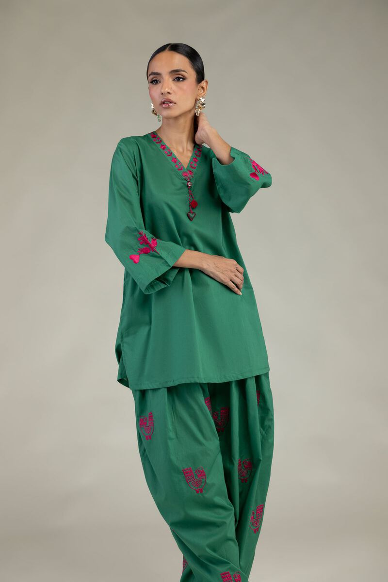 Embroidered | Cambric | Green Floral Kurta | USD 40.00