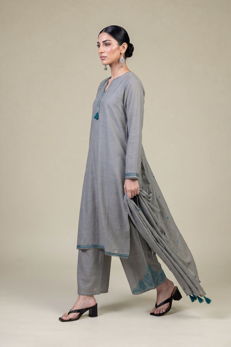Embroidered | Light Khaddar | Gray Khaddar Dupatta | USD 35.00