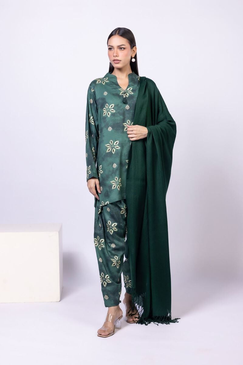 Dyed | Acrylic | Shawl | USD 15.00