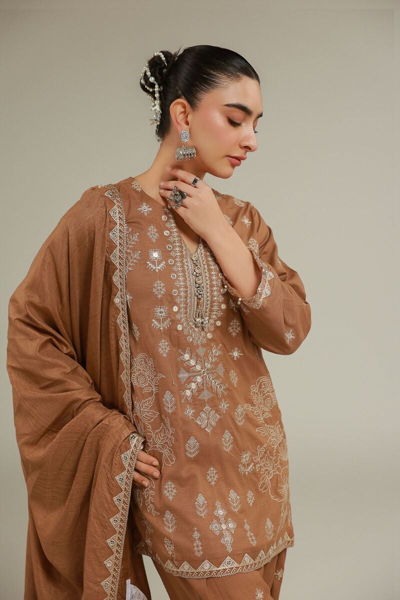 Embroidered | Polyester Silk | Embroidered Formal Dupatta | USD 40.00
