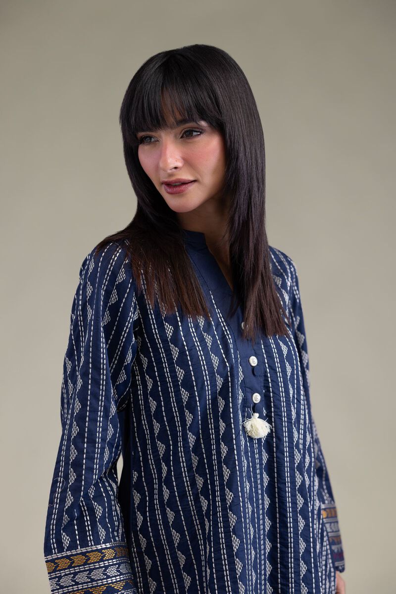 Embroidered | Cambric | Cambric Longline Kurta | USD 40.00