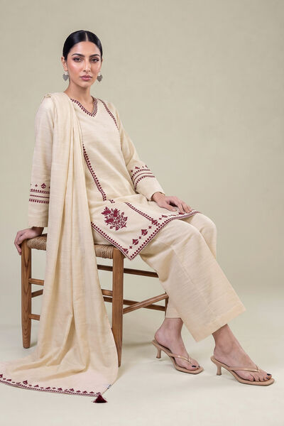Embroidered | Light Khaddar | Floral Beige Dupatta | USD 35.00