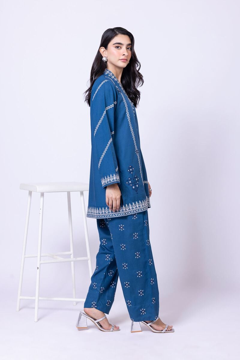 https://us.khaadi.com/dw/image/v2/BJTG_PRD/on/demandware.static/-/Sites-khaadi-master-catalog/default/dw409f8edc/images/hi-res/25-09-10e5-02ba_multi_1.jpg?sw=800&sh=1200