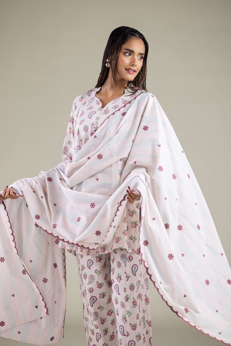 https://us.khaadi.com/dw/image/v2/BJTG_PRD/on/demandware.static/-/Sites-khaadi-master-catalog/default/dw4139e793/images/hi-res/1-26-123-c-d_multi_1.jpg?sw=800&sh=1200