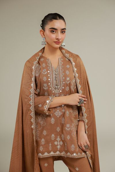 Embroidered | Polyester Silk | Embroidered Formal Dupatta | USD 40.00