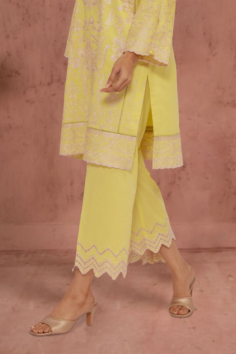  | Pants | Embroidered | null