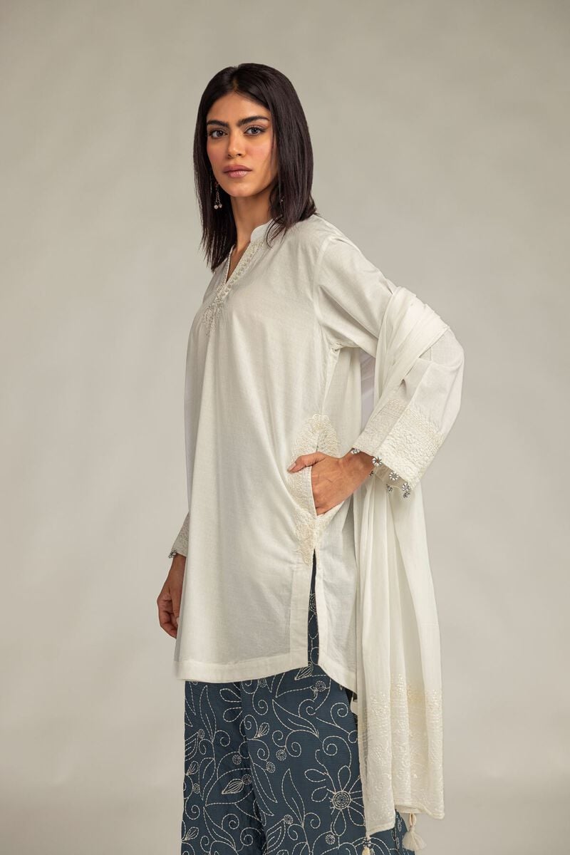 Embroidered | Lawn | White Lawn Dupatta | USD 35.00