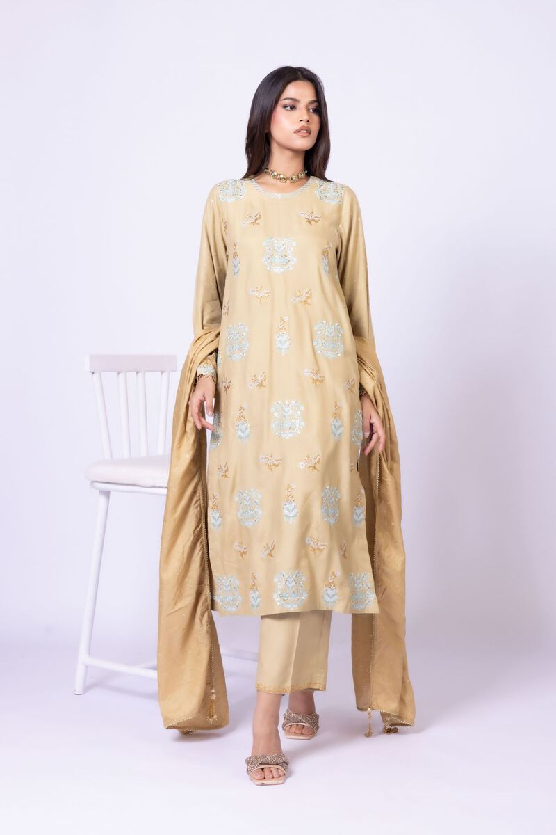 https://us.khaadi.com/dw/image/v2/BJTG_PRD/on/demandware.static/-/Sites-khaadi-master-catalog/default/dw49973e53/images/hi-res/25-10-10s5-10ba_multi_1.jpg?sw=800&sh=1200