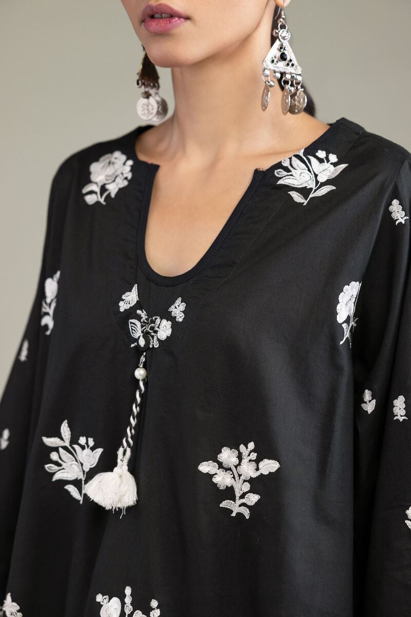 Embroidered | Cambric | Black V-Neck Kurta | USD 40.00