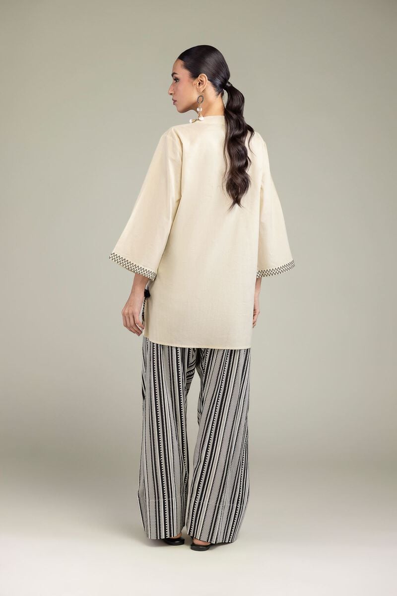 Embroidered | Cambric | Floral Cambric Kurta | USD 35.00
